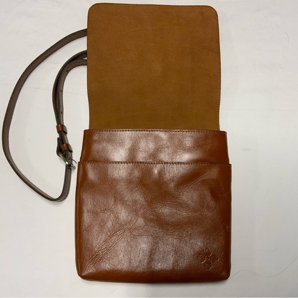 Patricia Nash Crossbody Purse w/Matching Wallet - Picture 2 of 14